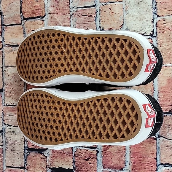 VANS PRO SKATE LOWTOPS, WOMANS SIZE 7.5 EUC - Picture 10 of 11